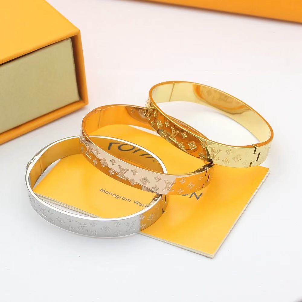 Classic Wide Bangle