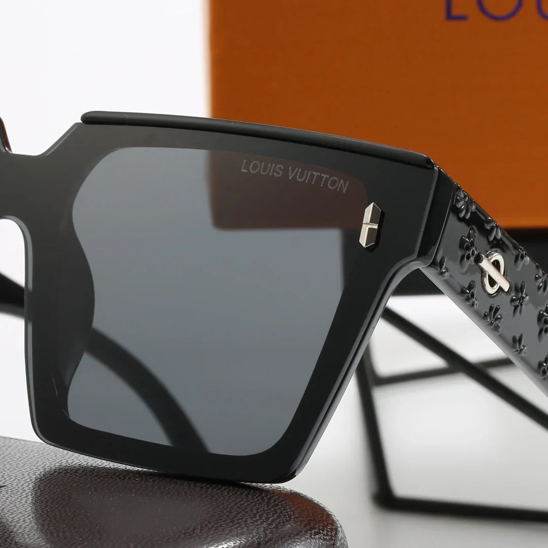 5 colors of fashionable and popular sunglasses 5567