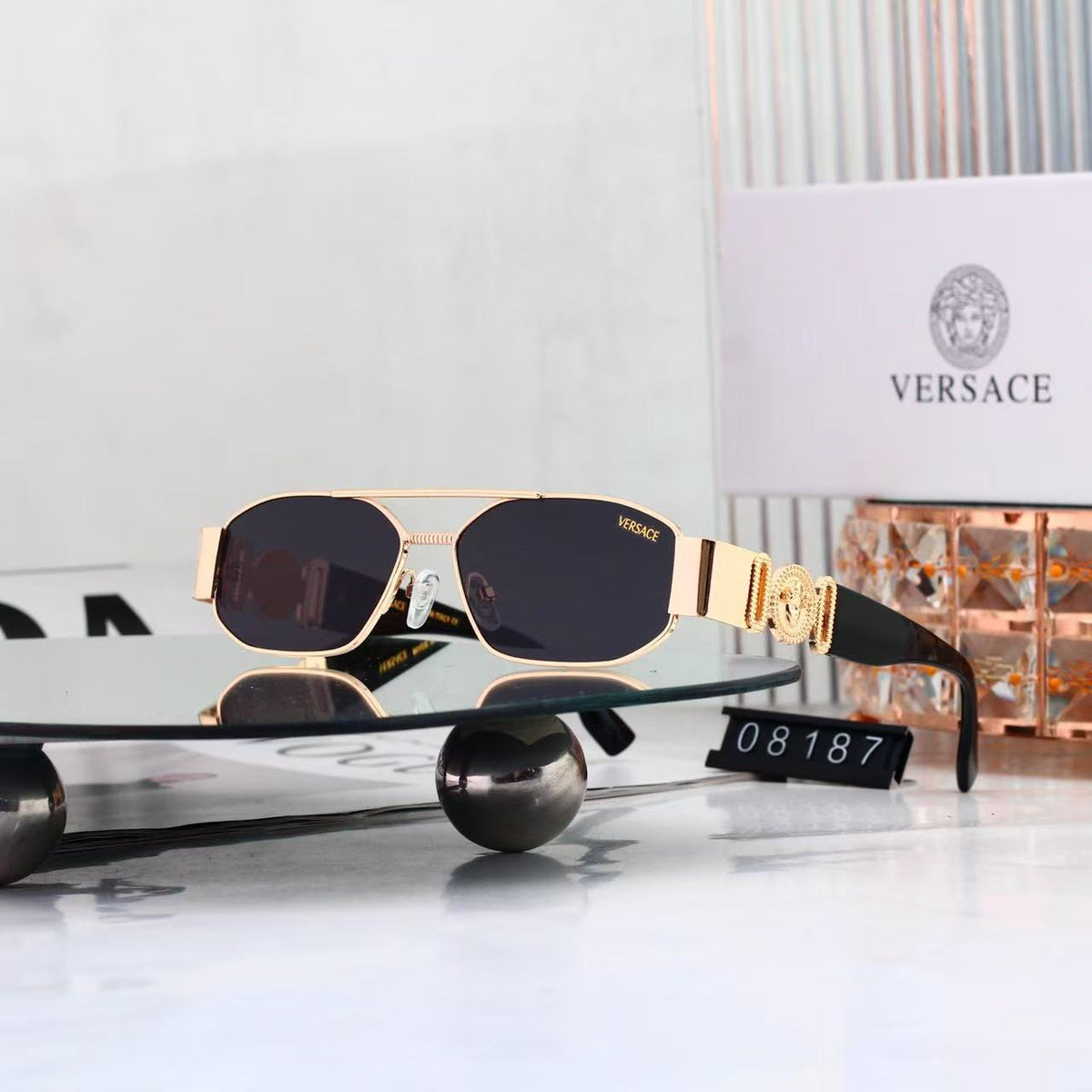 The new sunglasses for 2026 feature scratch-resistant sapphire crystal lenses.