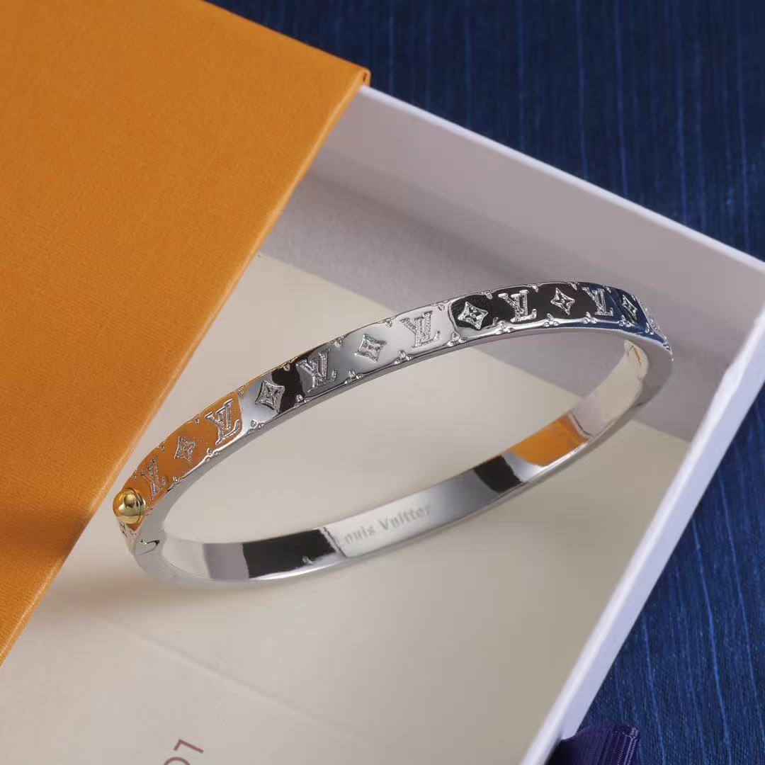 Classic Slim Bangle