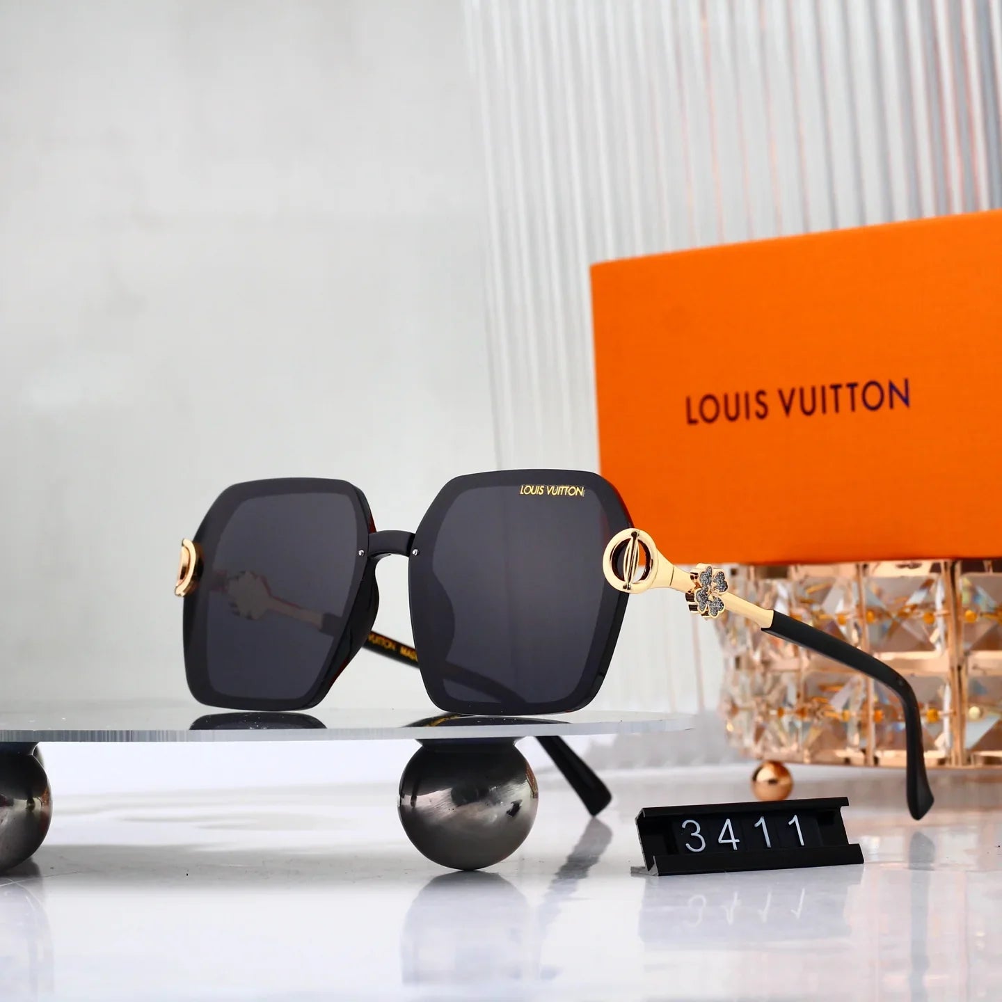 New full frame metal sunglasses