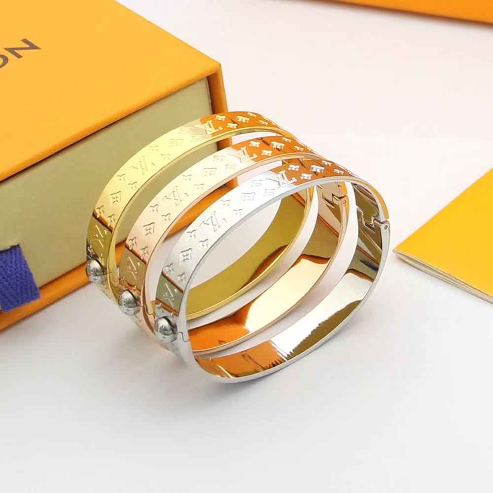 Classic Wide Bangle