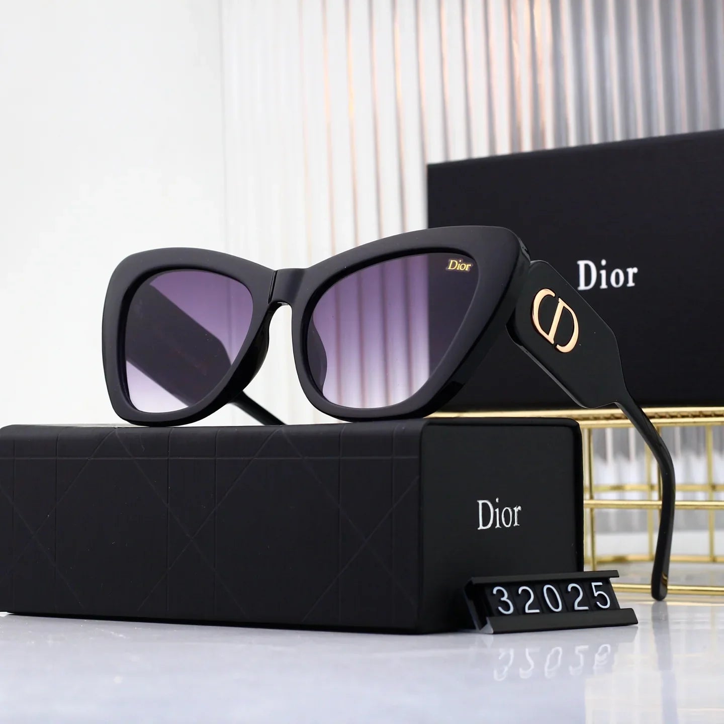 6 Colors Hot Sunglasses  32025
