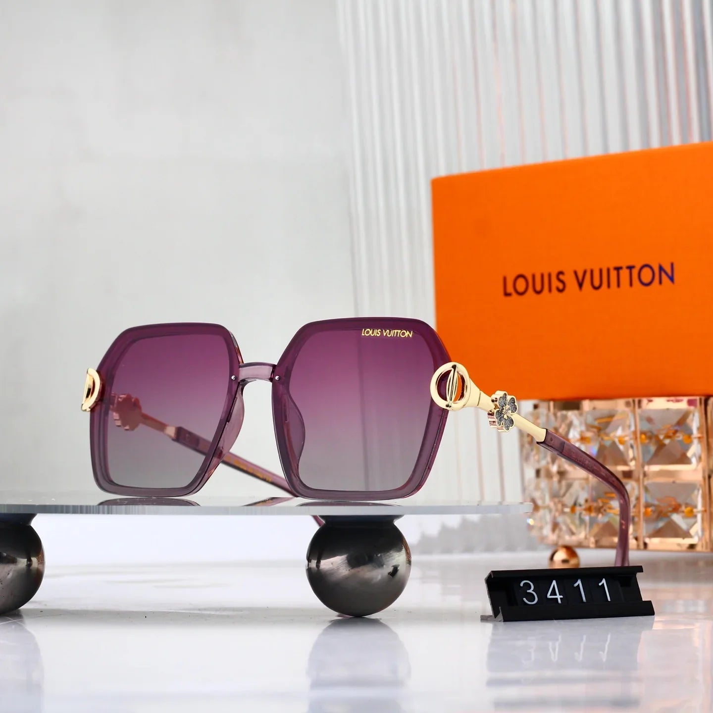 New full frame metal sunglasses