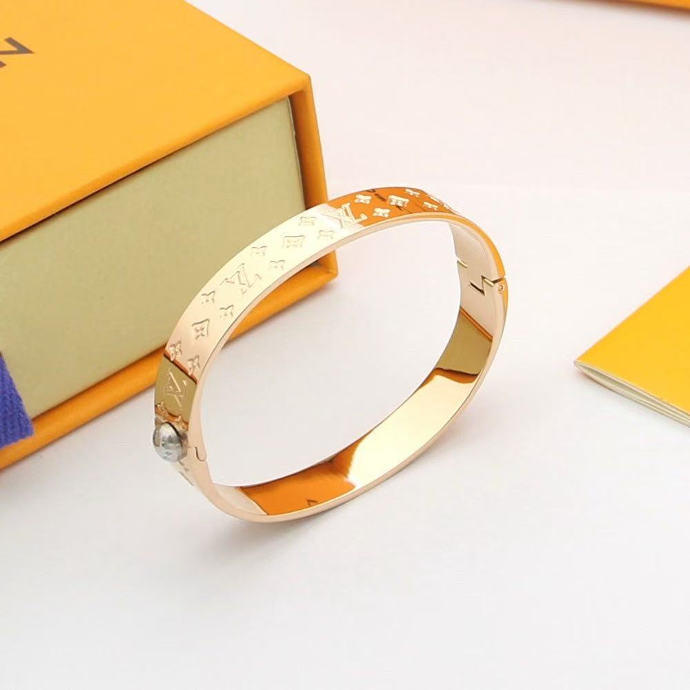 Classic Wide Bangle