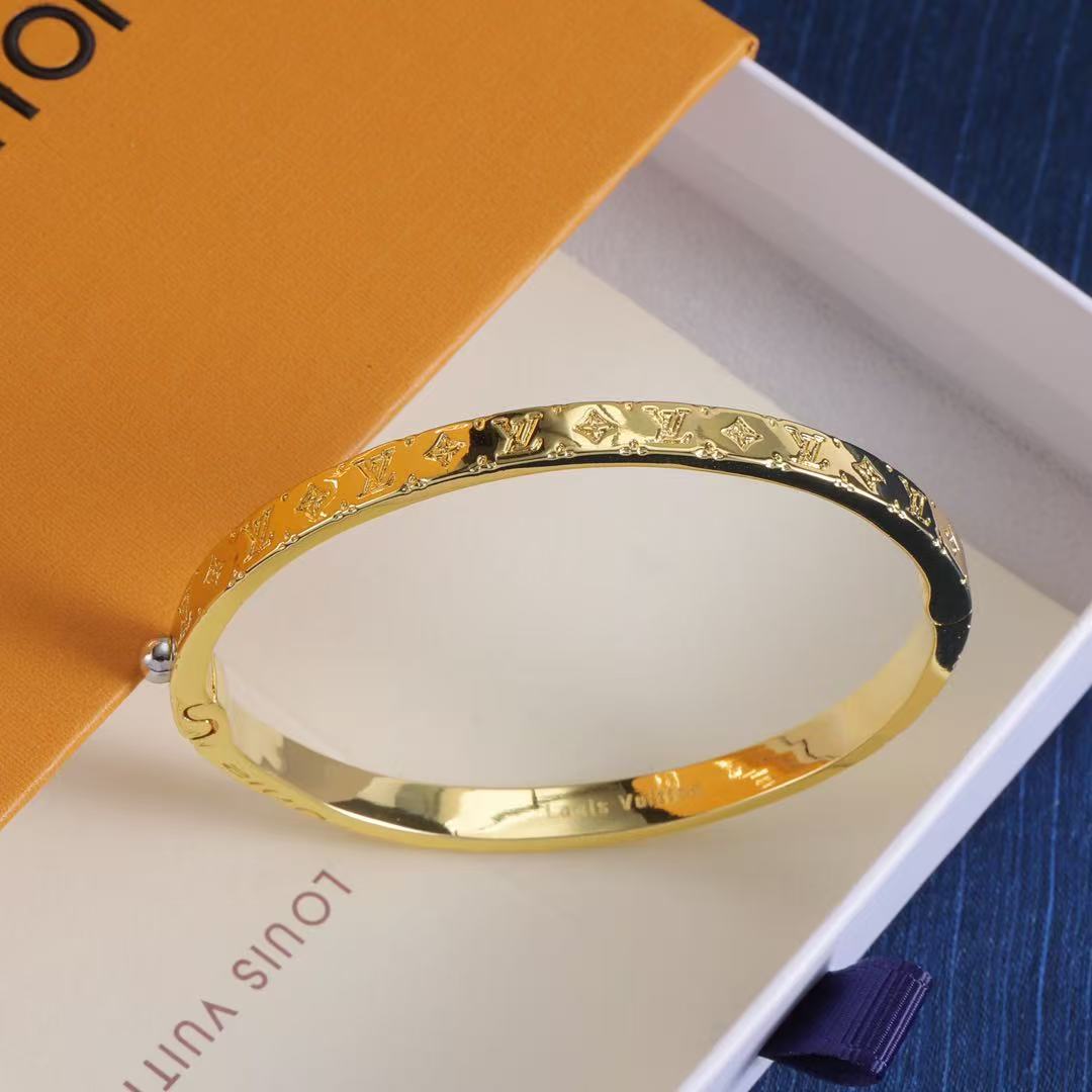 Classic Slim Bangle