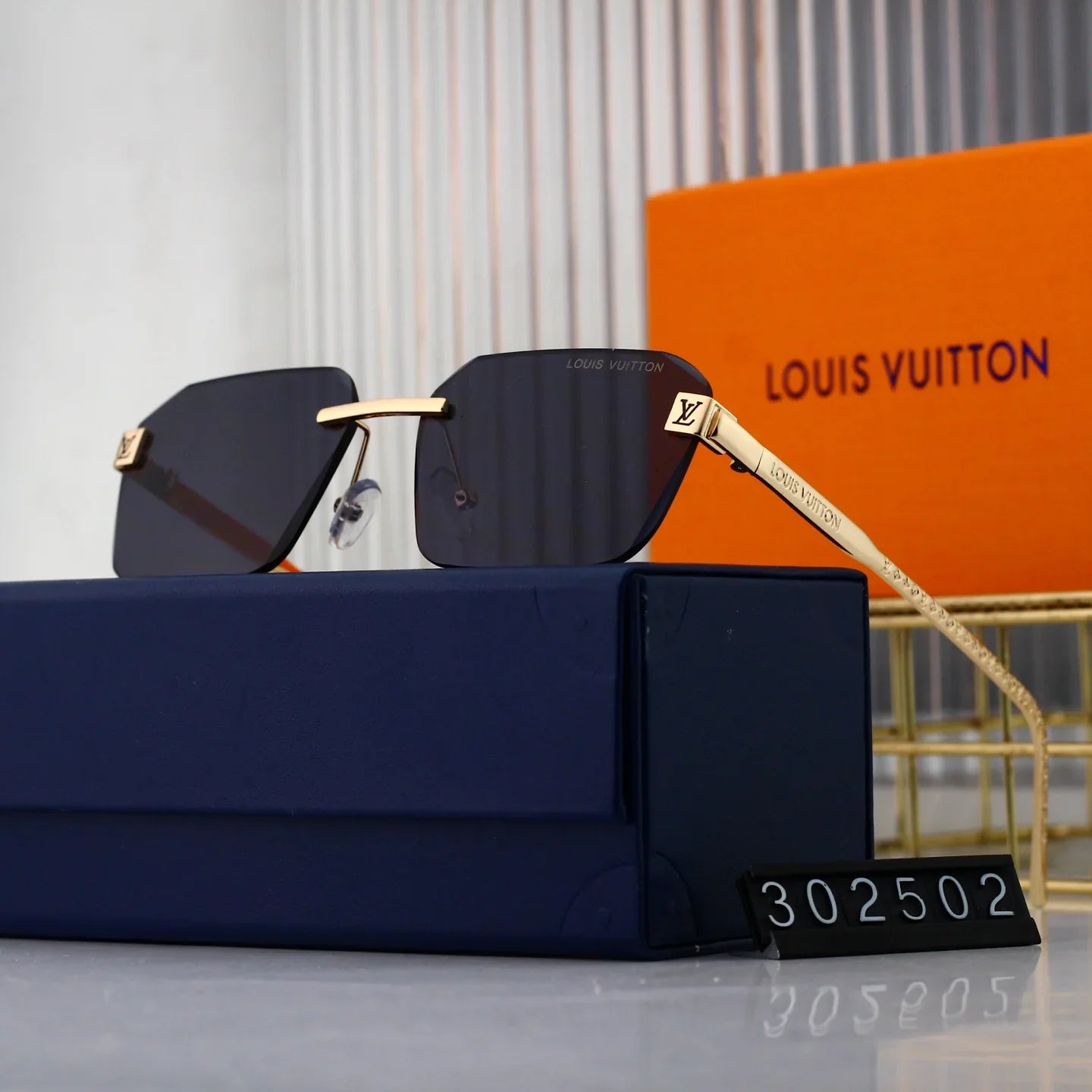 5-color thin lens metal new sunglasses 302502