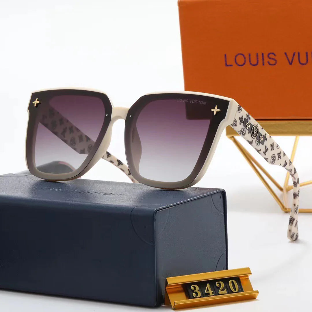 4 Colors Fashion Sunglasses  3420