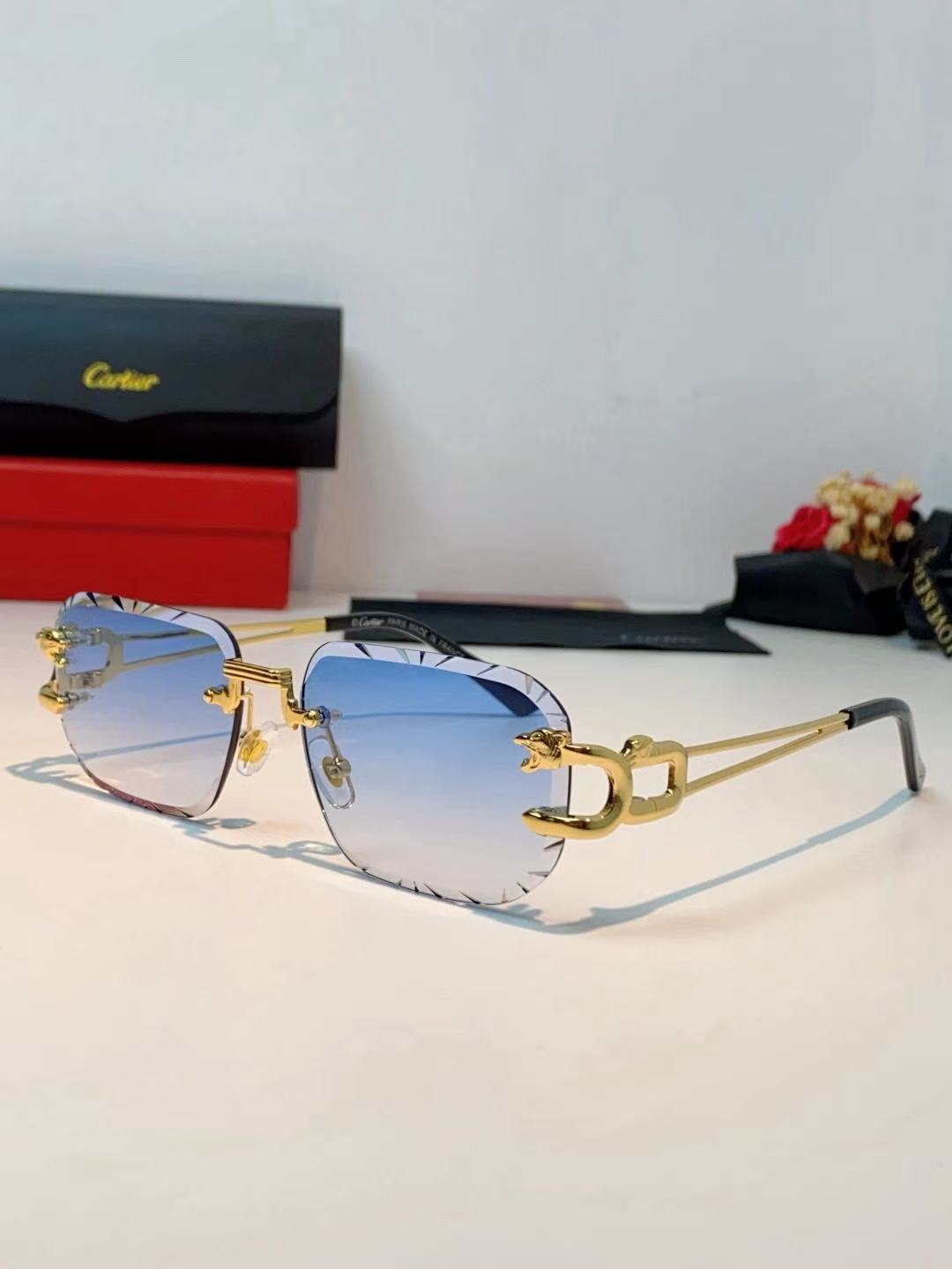 2026 New Gradient Square Rimless UV-Protection Sunglasses
