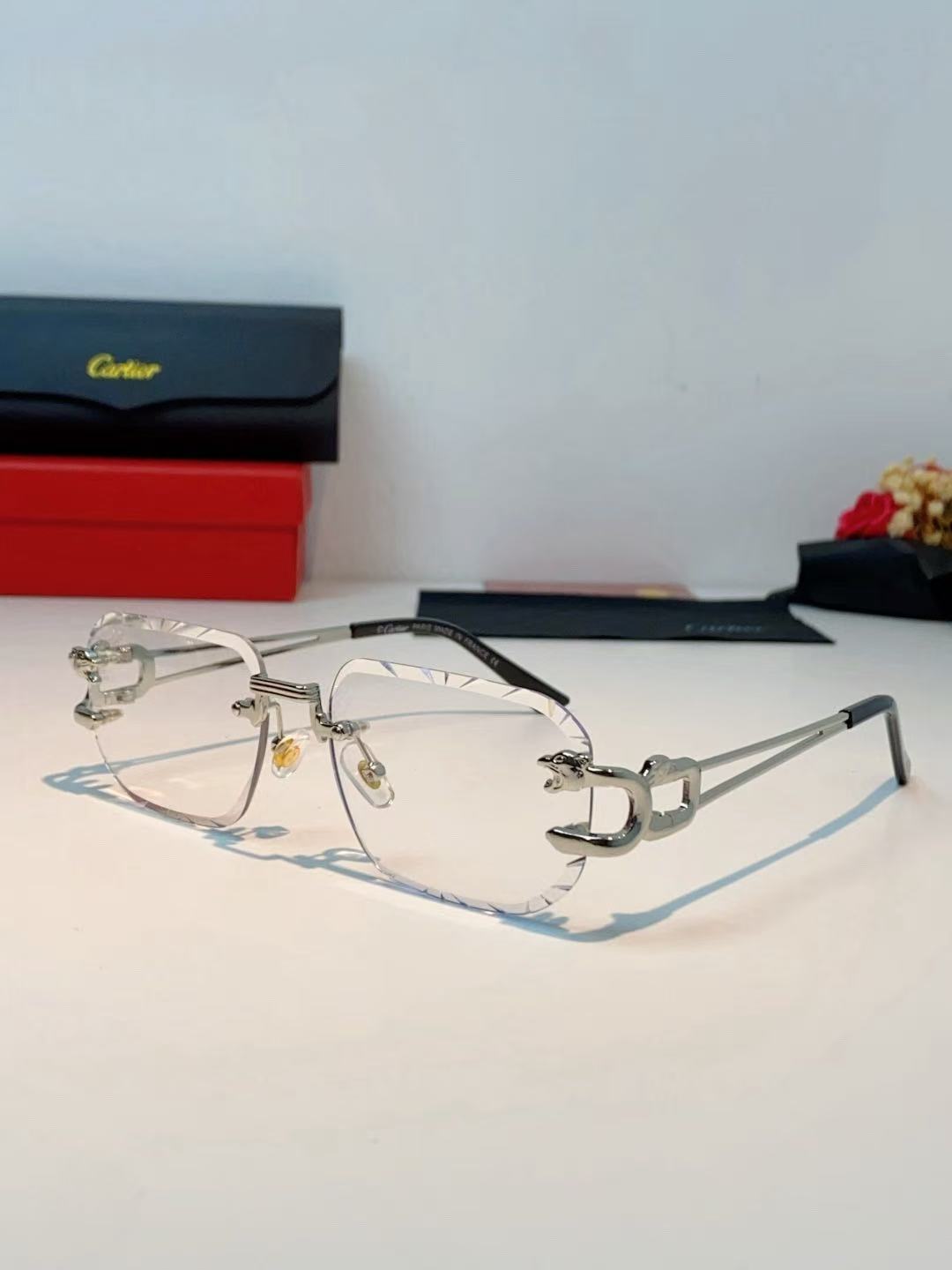 2026 New Gradient Square Rimless UV-Protection Sunglasses